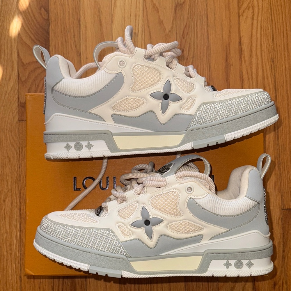 Louis Vuitton Skate white and grey